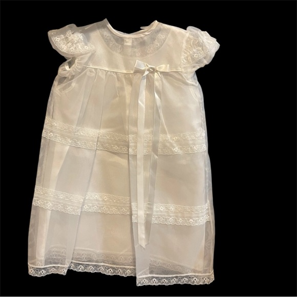 NEW Vintage Satin & Lace Christening Gown & Bonnet 6/9 Months  Infant Girls NWOT - Picture 2 of 7